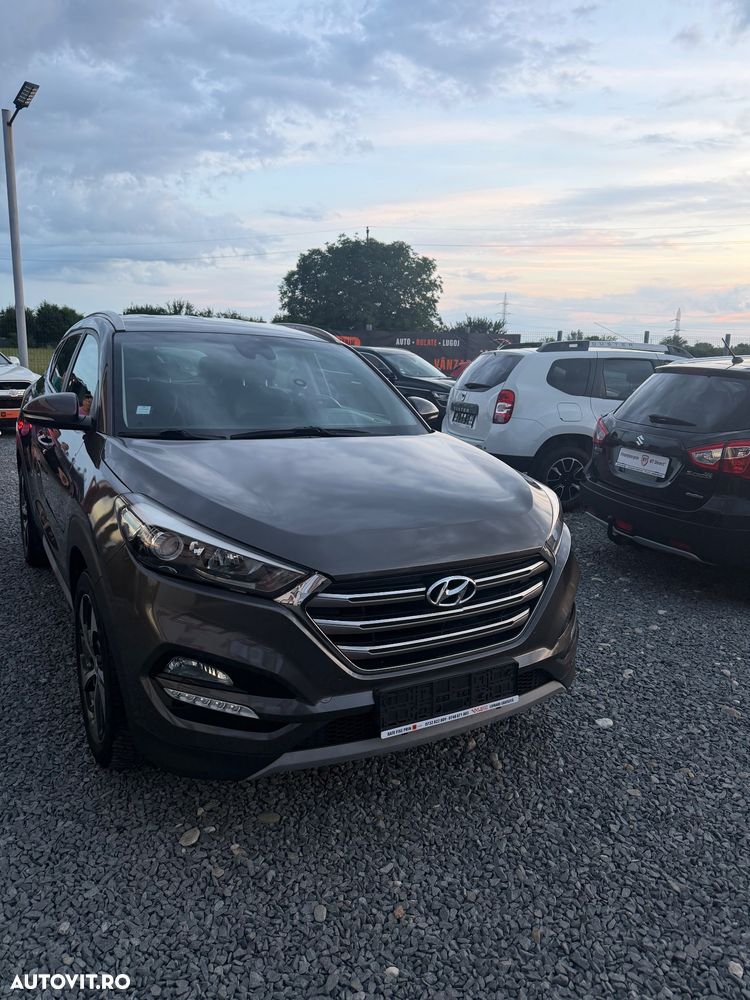 Hyundai Tucson blue 1.7 CRDi 2WD DCT Premium - 9