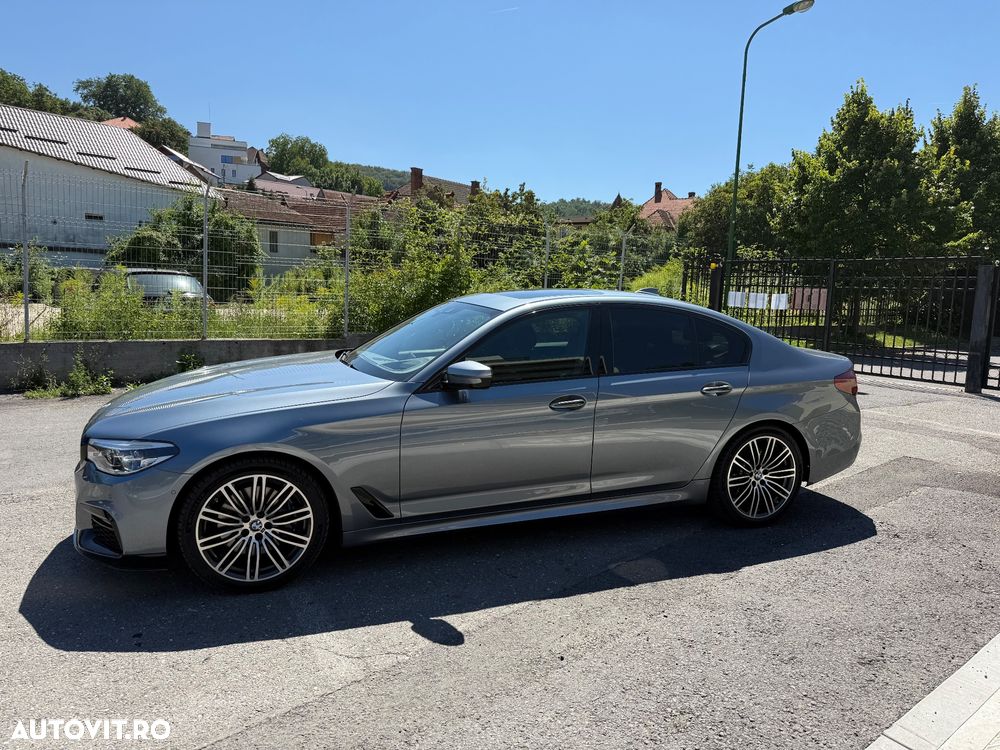 BMW Seria 5 530i xDrive AT - 4