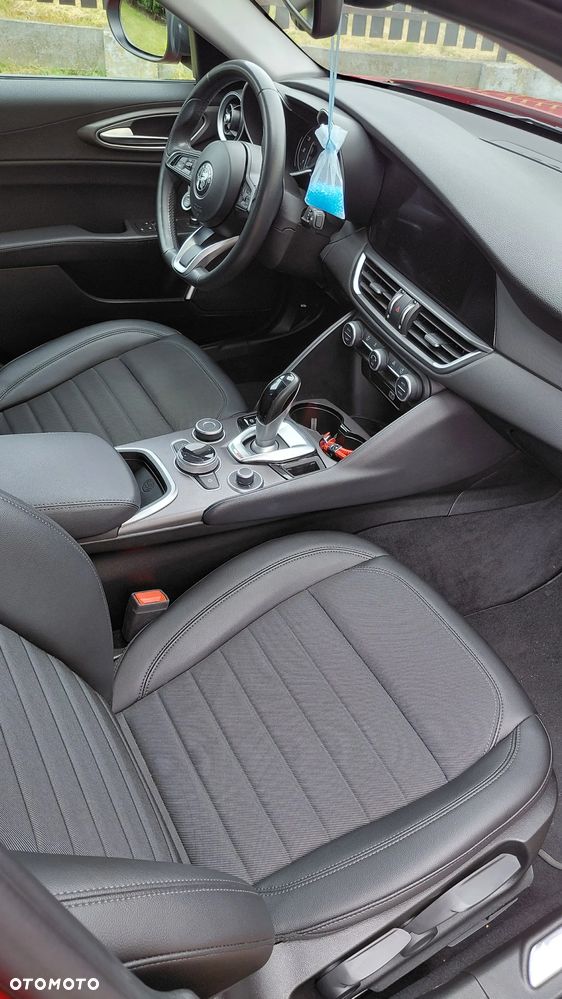 Alfa Romeo Giulia 2.0 Turbo Sprint - 22