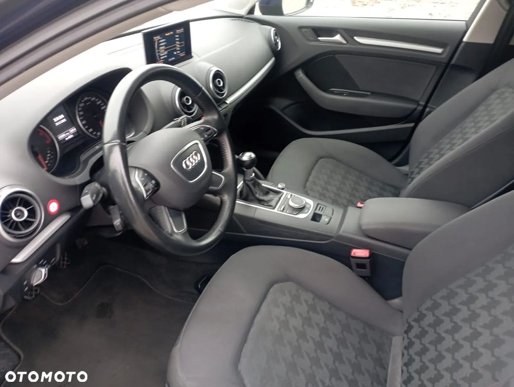 Audi A3 Sportback 1.4 TFSI Ambition - 15