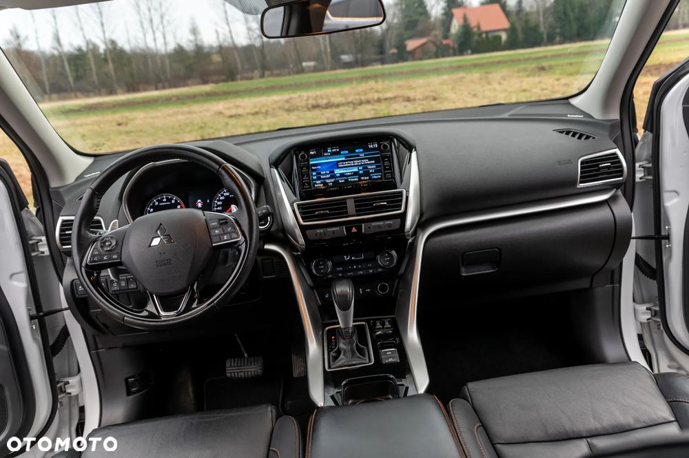 Mitsubishi Eclipse Cross 1.5 T GPF Intense Plus CVT - 37