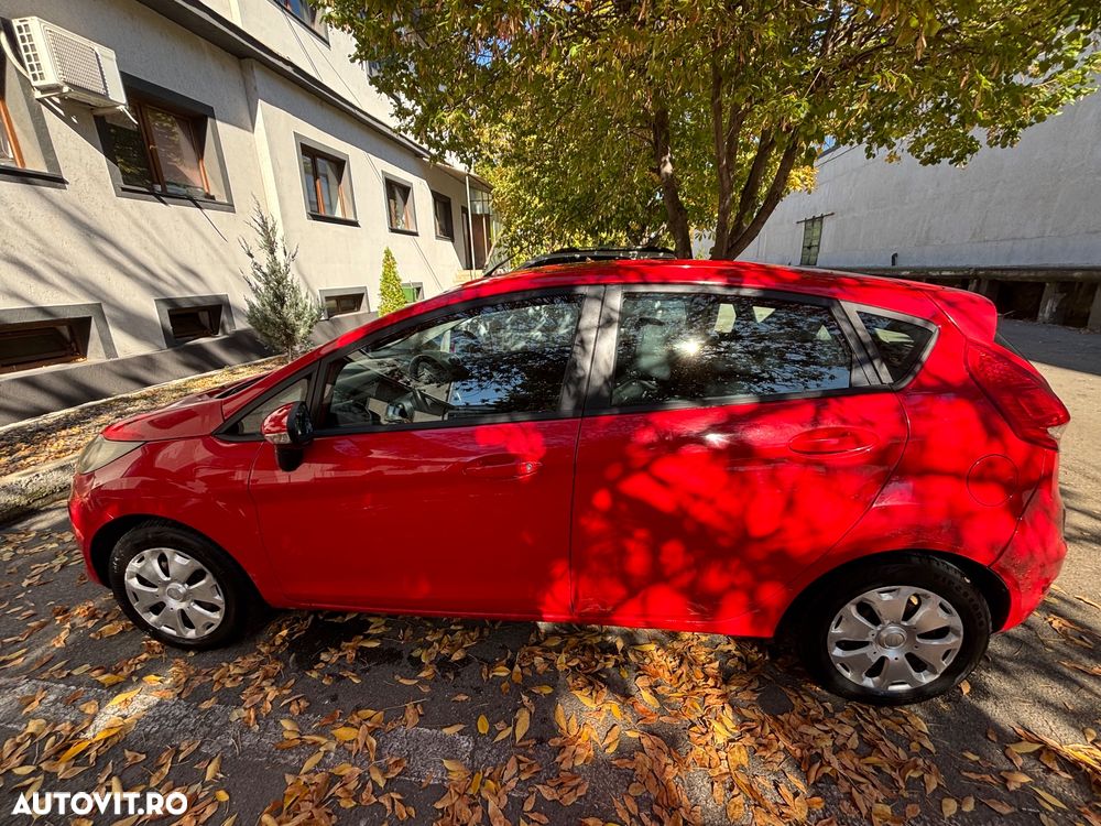 Ford Fiesta 1.25i Ambiente - 7