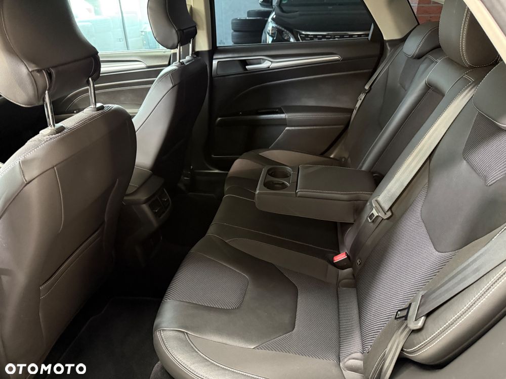 Ford Mondeo 2.0 TDCi Titanium 4WD - 15