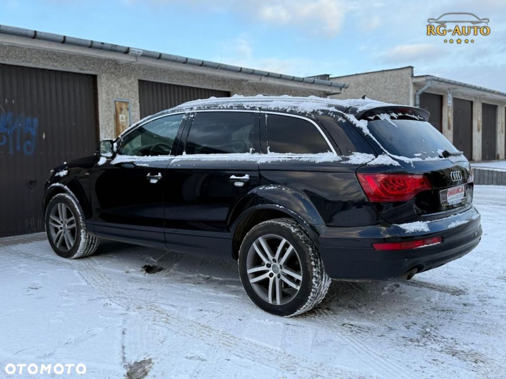 Audi Q7 - 11