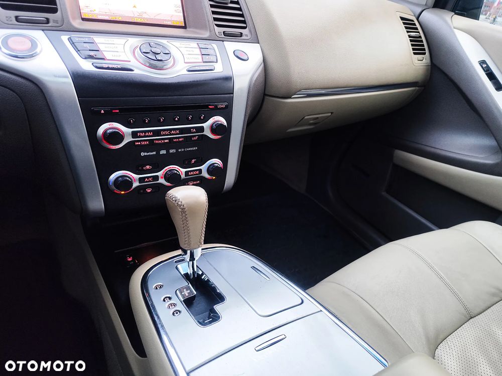 Nissan Murano 3.5 V6 Premium - 23