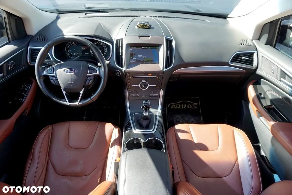 Ford Edge 2.0 TDCi 4x4 Titanium - 2