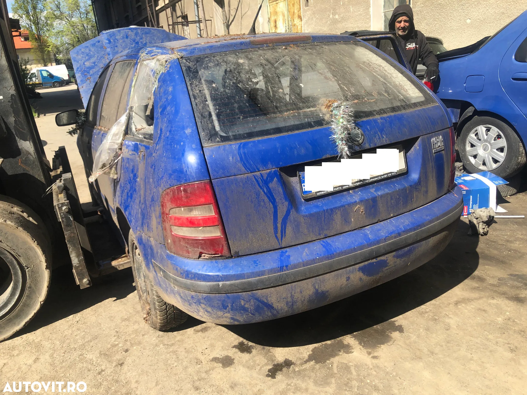 Bara spate Skoda Fabia 1 albastru break - 4