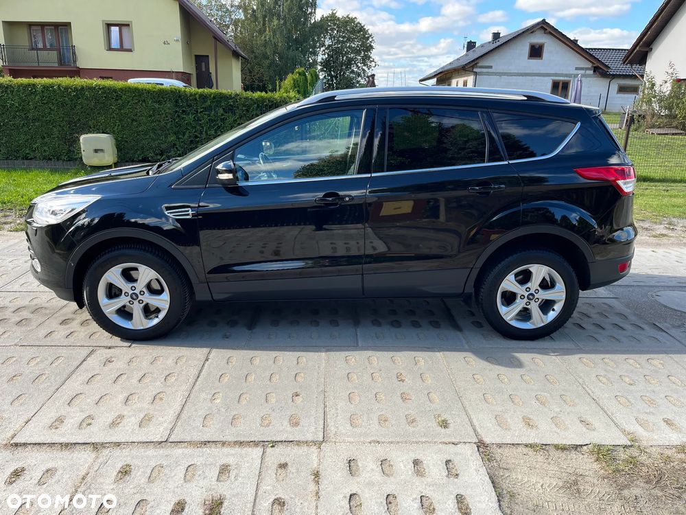 Ford Kuga 2.0 TDCi 2x4 Titanium - 6