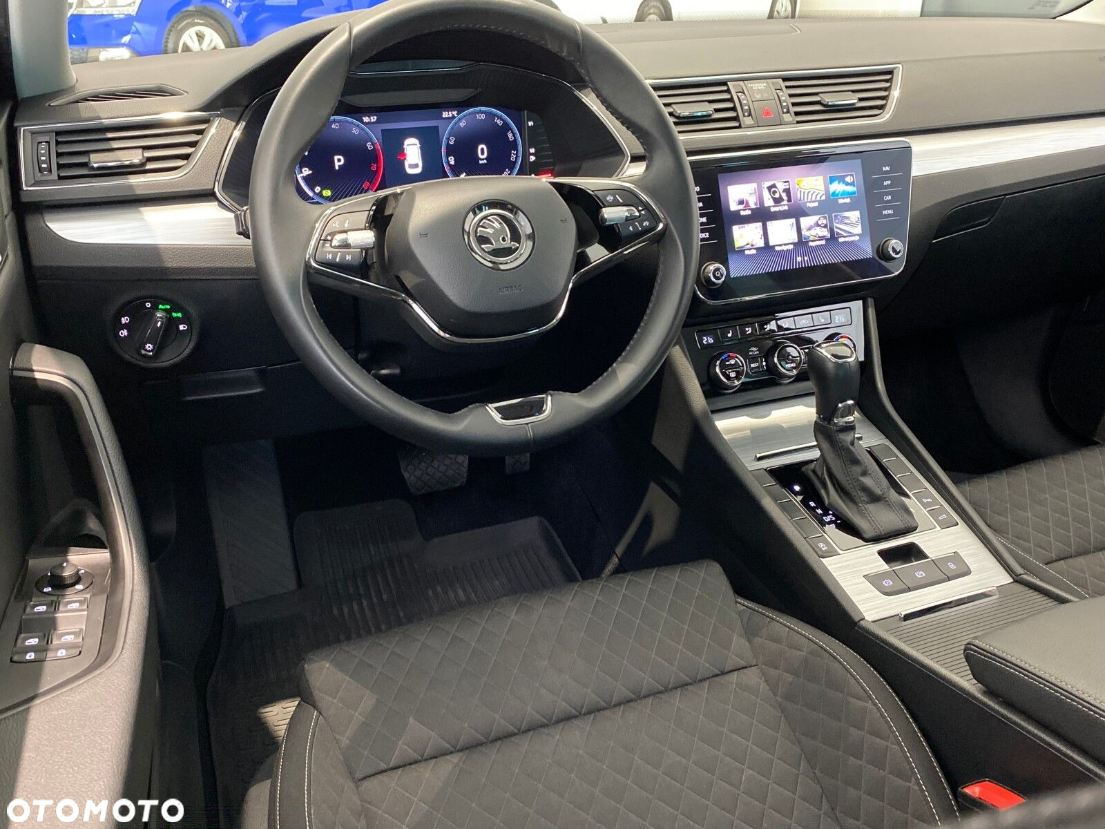 Skoda Superb 1.5 TSI Ambition DSG - 14