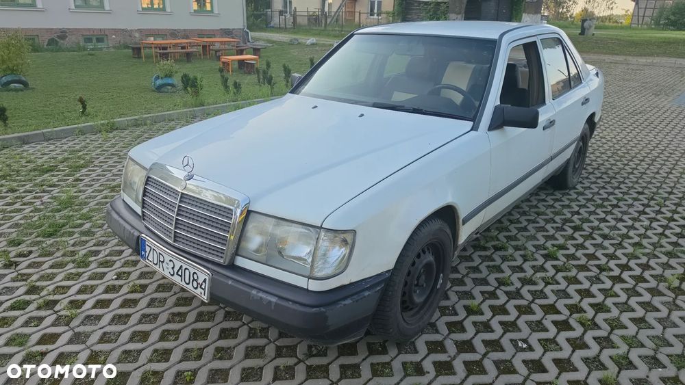 Mercedes-Benz W124 (1984-1993) - 19
