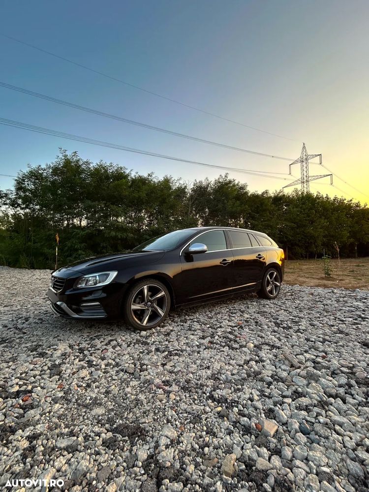 Volvo V60 D3 Geartronic R-Design - 4