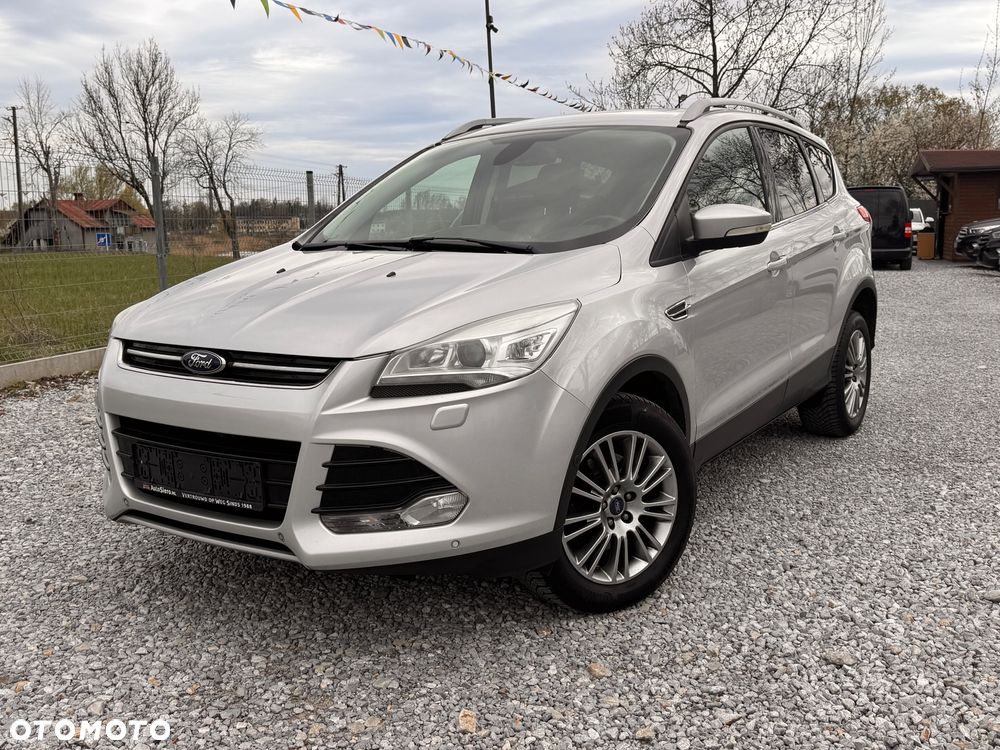 Ford Kuga 2.0 TDCi 2x4 Titanium - 14