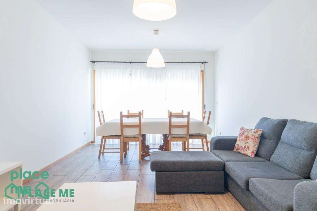 Apartamento T2 com lugar de garagem para arrendar junto à UM - Grande imagem: 3/39