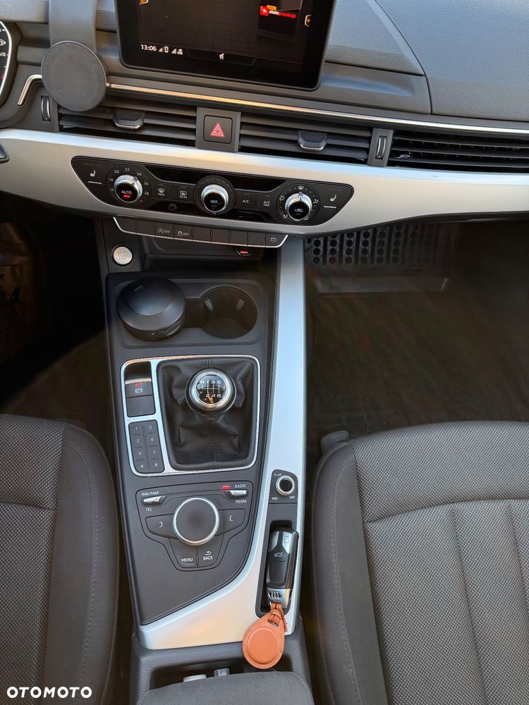 Audi A4 Avant 2.0 TDI - 16