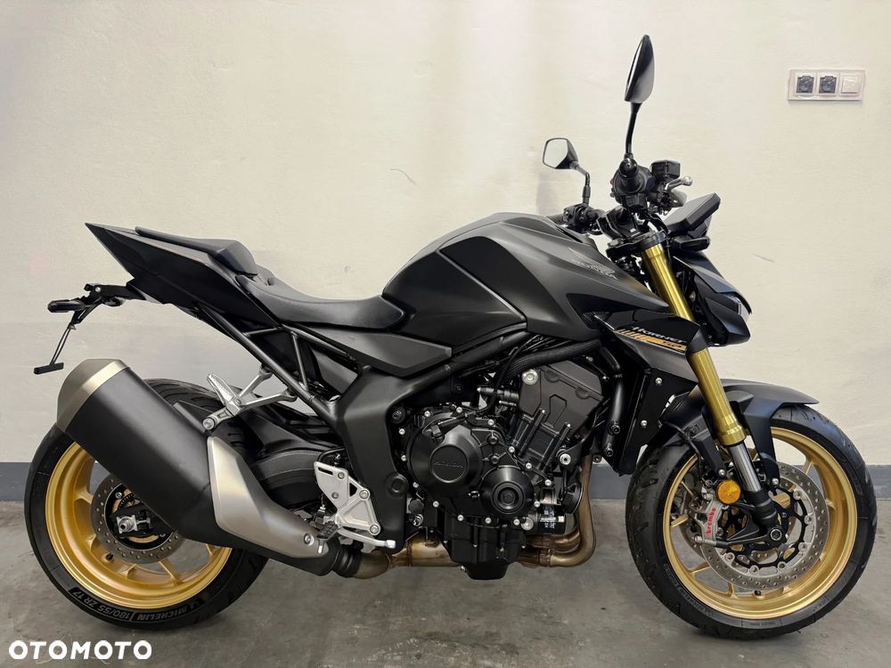 Honda Hornet - 2