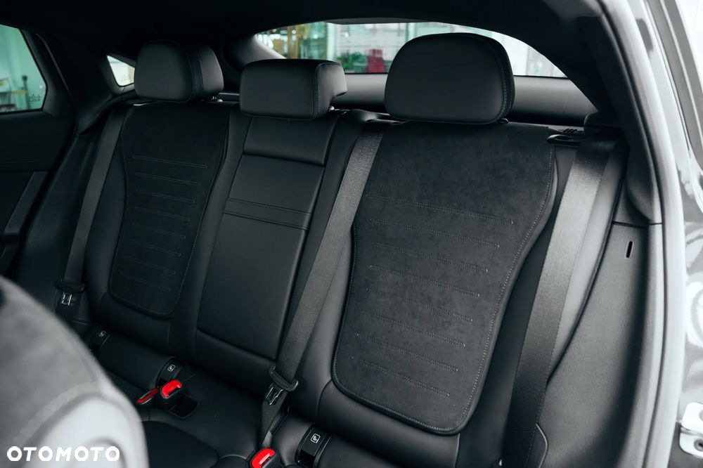 Mercedes-Benz GLC 300 mHEV 4-Matic AMG Line - 18