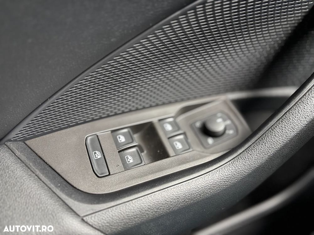 Skoda Octavia 2.0 TDI DSG Ambition - 25