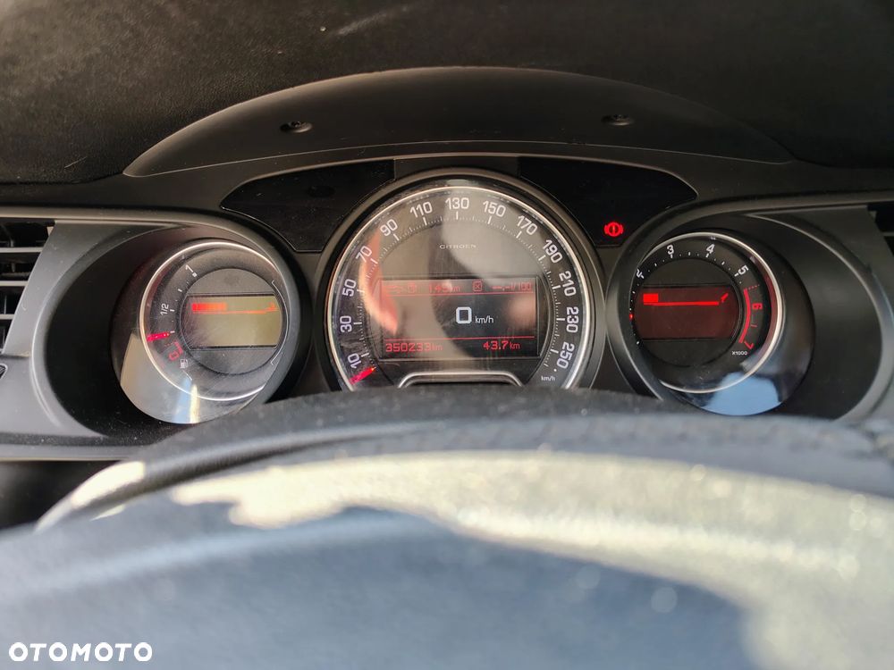 Citroën C5 2.0i 16V Exclusive - 28