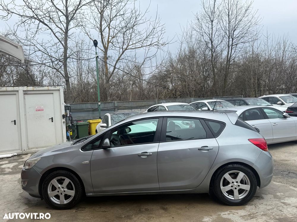 Opel Astra 1.6 Enjoy - 24