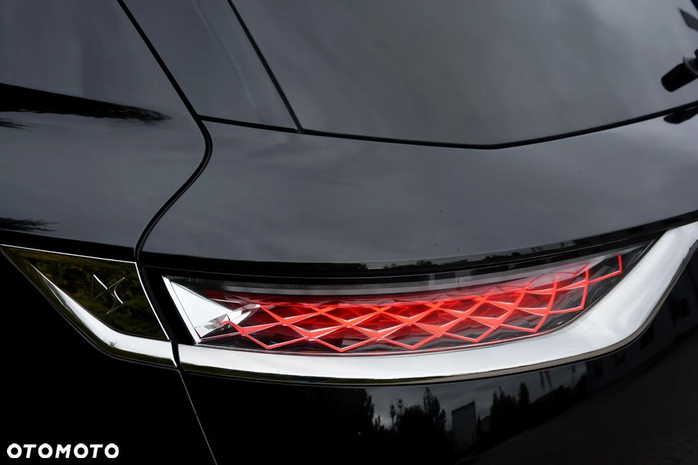 DS Automobiles DS 7 Crossback - 24