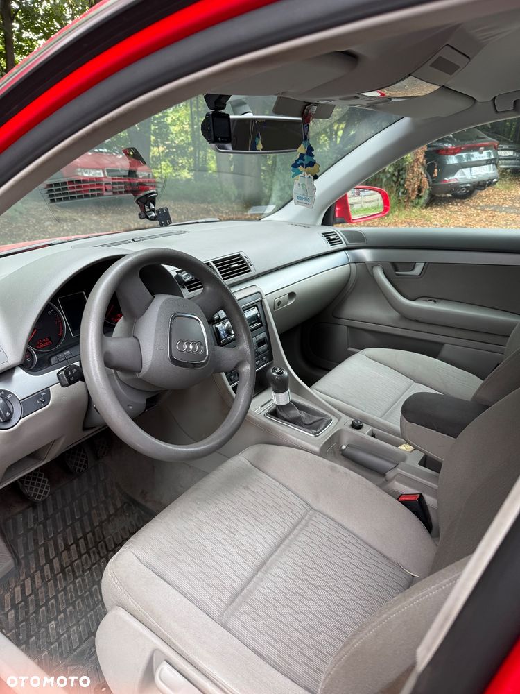 Audi A4 B7 sedan 2.0 ALT czerwona LY3J na części - 6