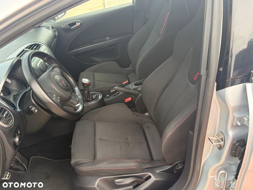 Seat Leon 2.0 T FSI Cupra R - 15