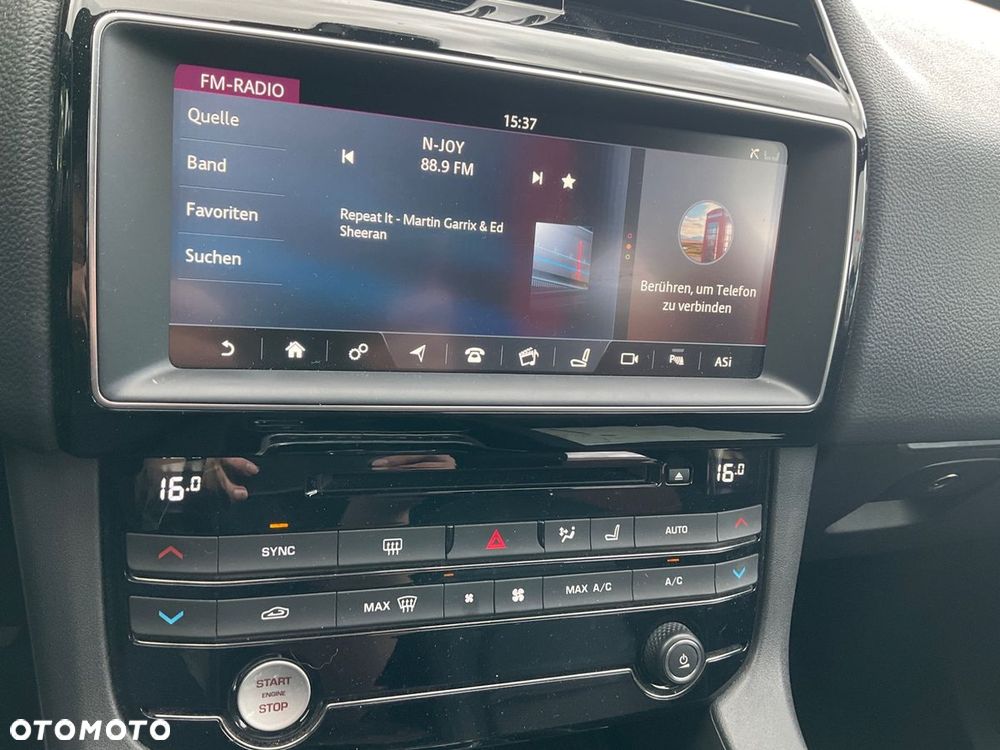Jaguar F-Pace 20d AWD Prestige - 33