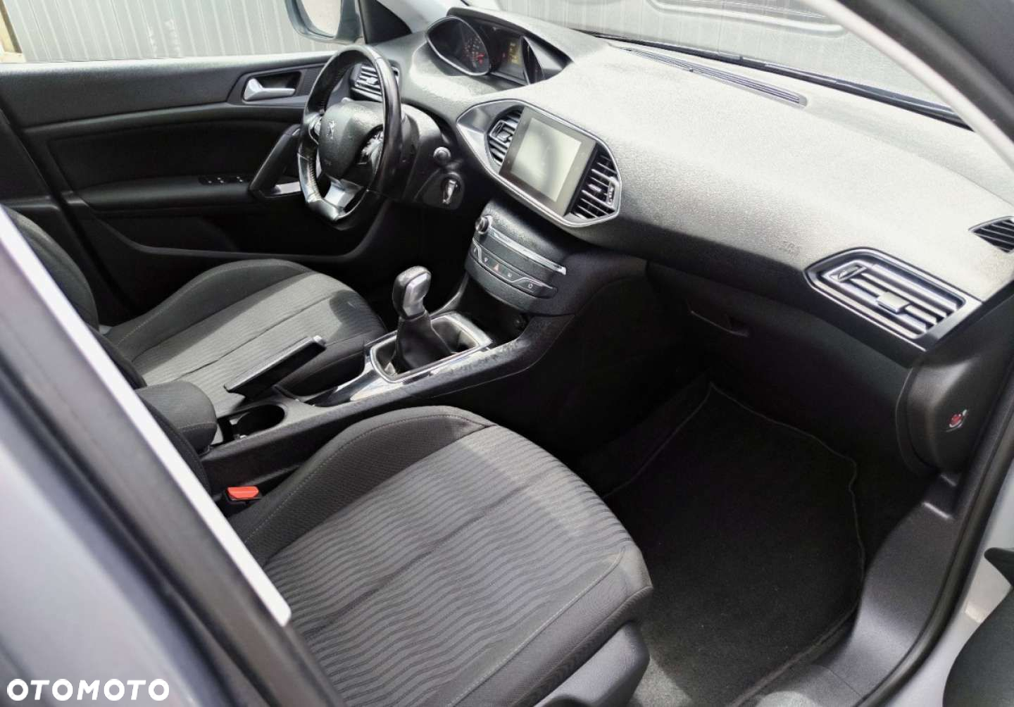 Peugeot 308 - 22