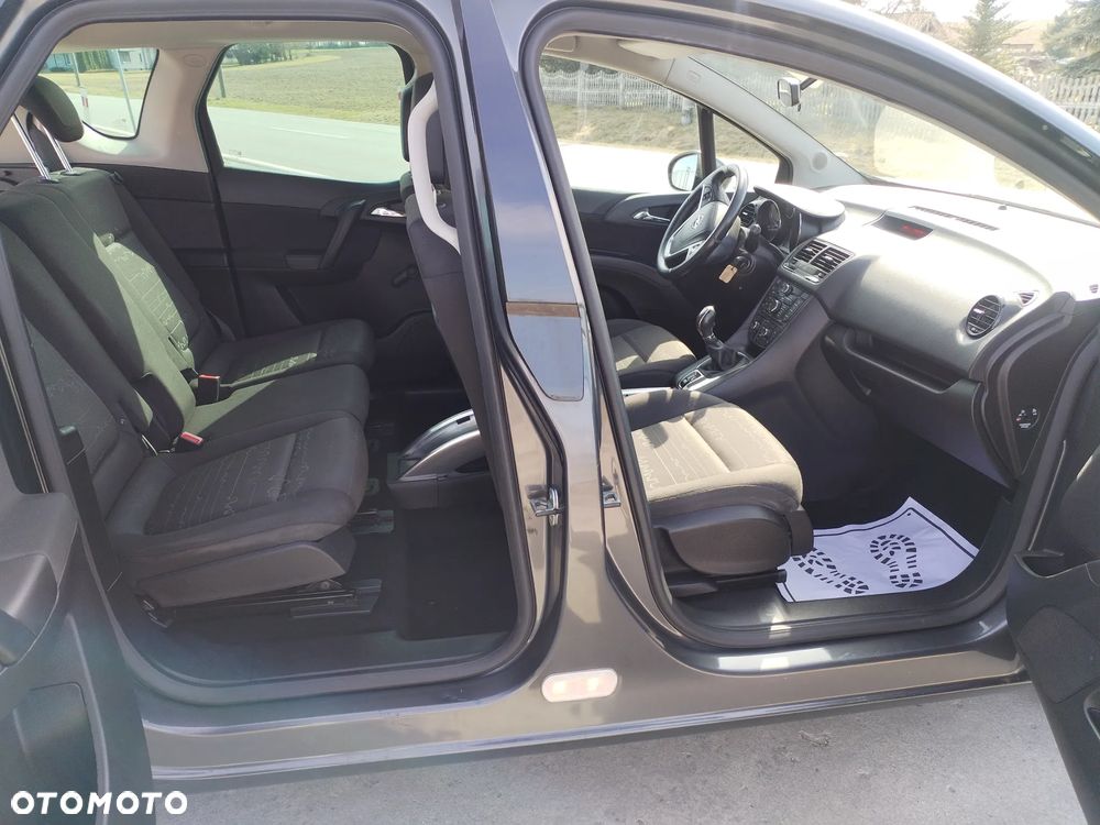 Opel Meriva - 26