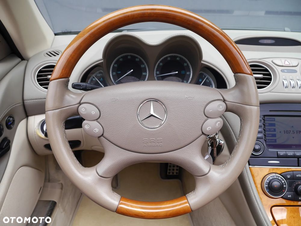 Mercedes-Benz SL 500 7G-TRONIC - 12