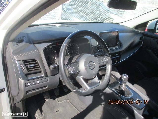 Nissan Qashqai 1.3 DIG-T N-Connecta - 9