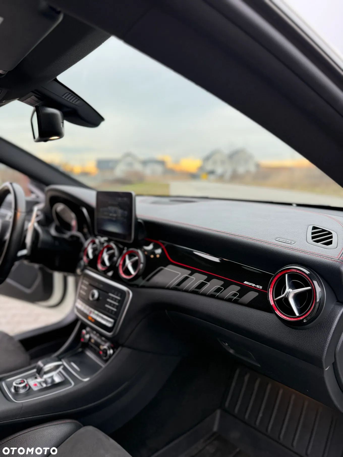 Mercedes-Benz CLA AMG 45 4-Matic - 13