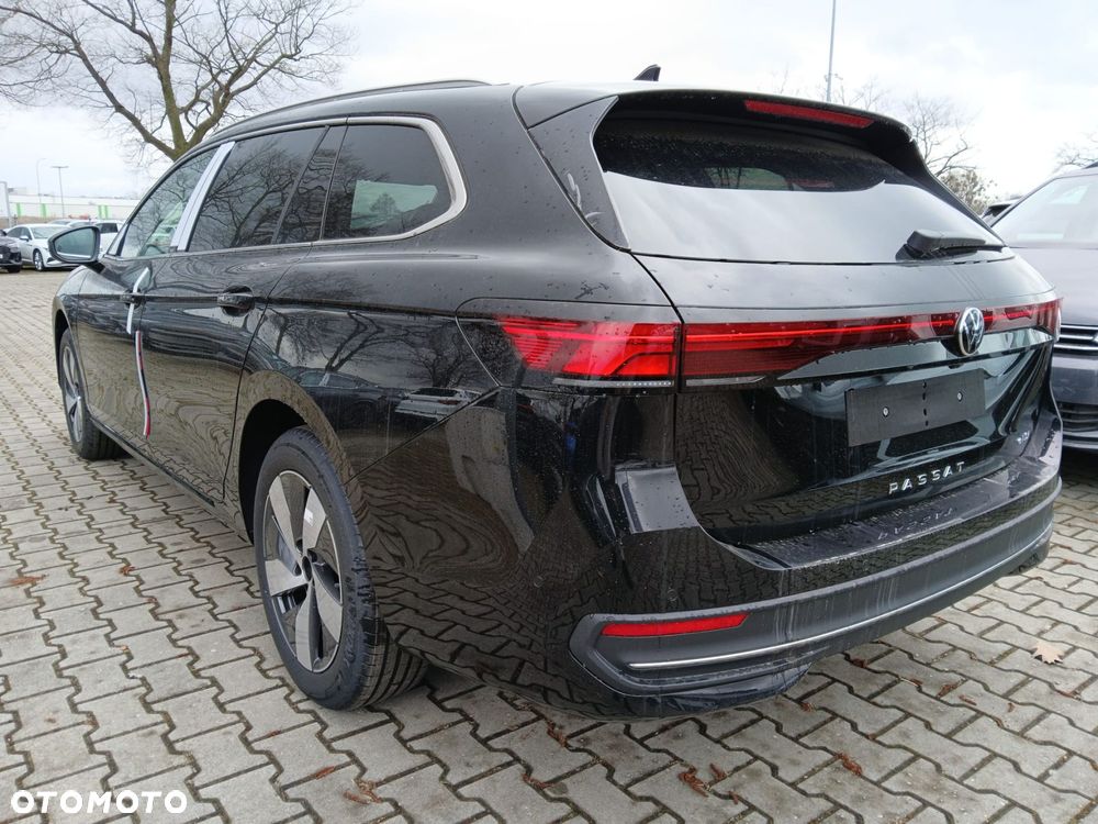 Volkswagen Passat - 7
