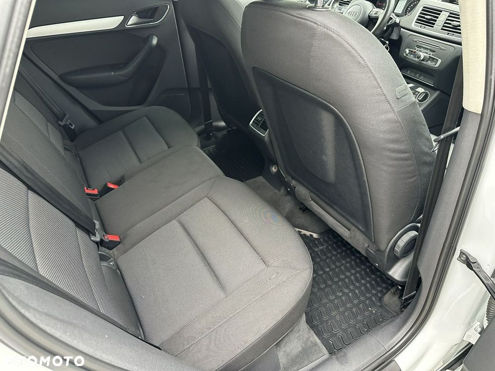 Audi Q3 - 13