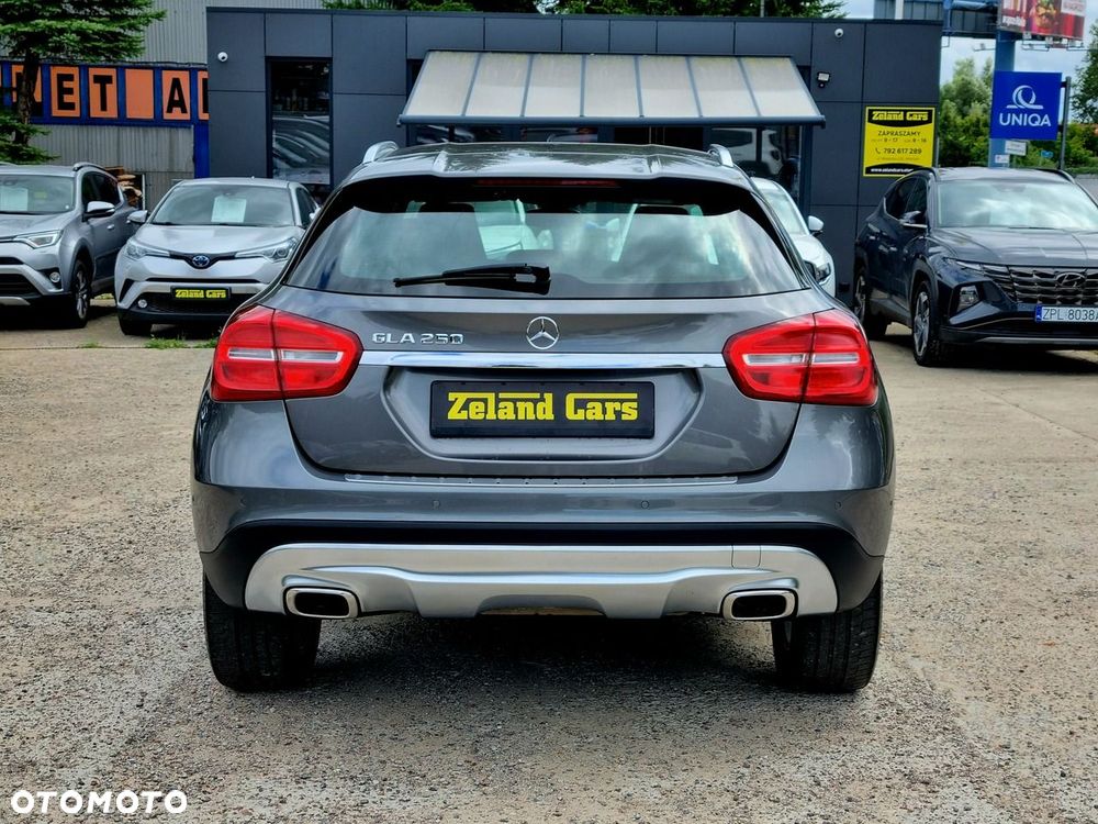 Mercedes-Benz GLA 250 7G-DCT Style - 6