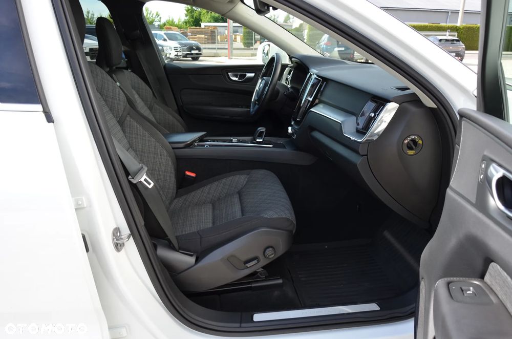Volvo XC 60 T6 AWD Core - 14