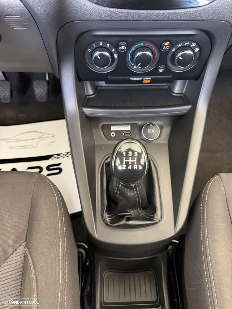 Ford KA+ 1.19 Ti-VCT Ultimate - 13