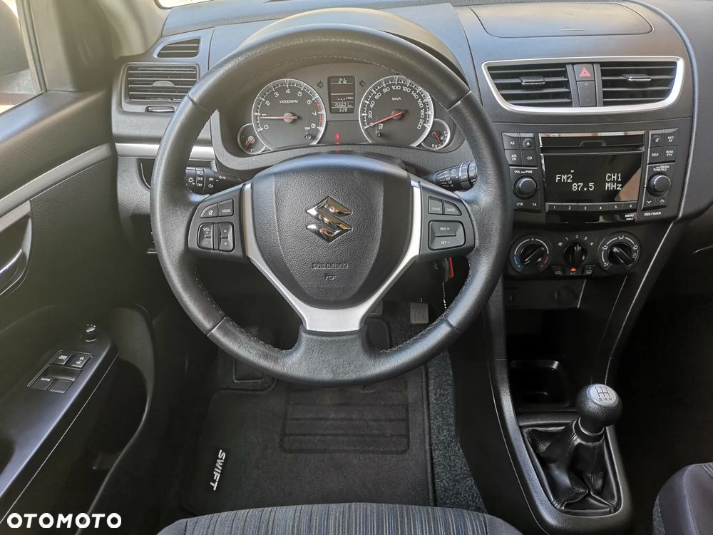 Suzuki Swift 1.2 Club - 8