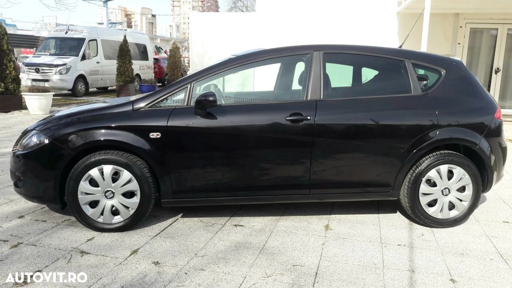Seat Leon 1.9 TDI DPF Ecomotive Style - 4