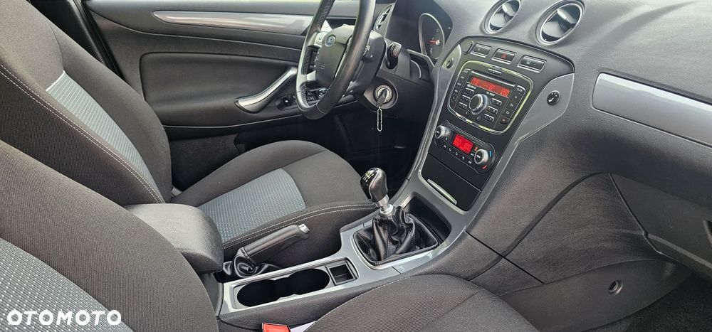 Ford Mondeo 1.6 TDCi Start-Stopp Trend - 11