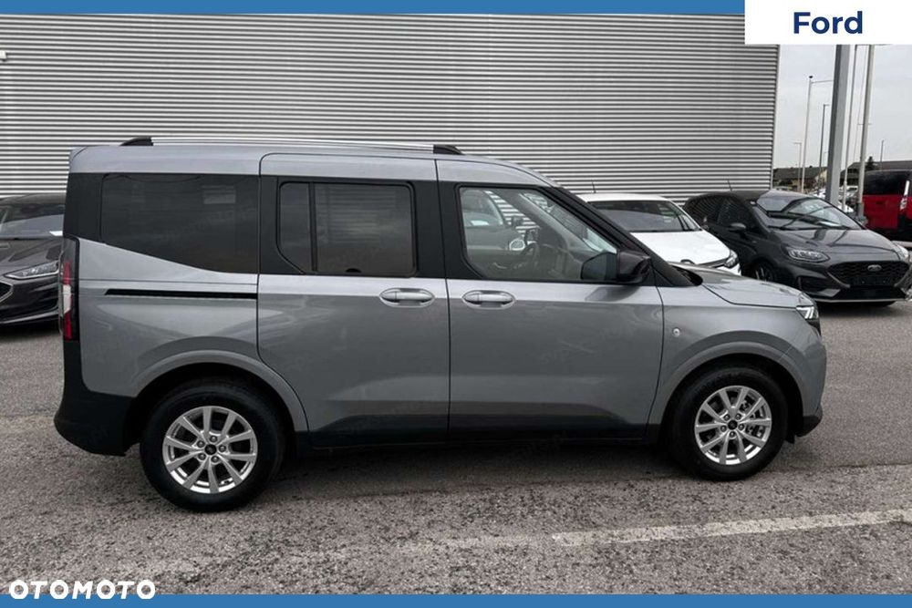 Ford Tourneo Courier - 8