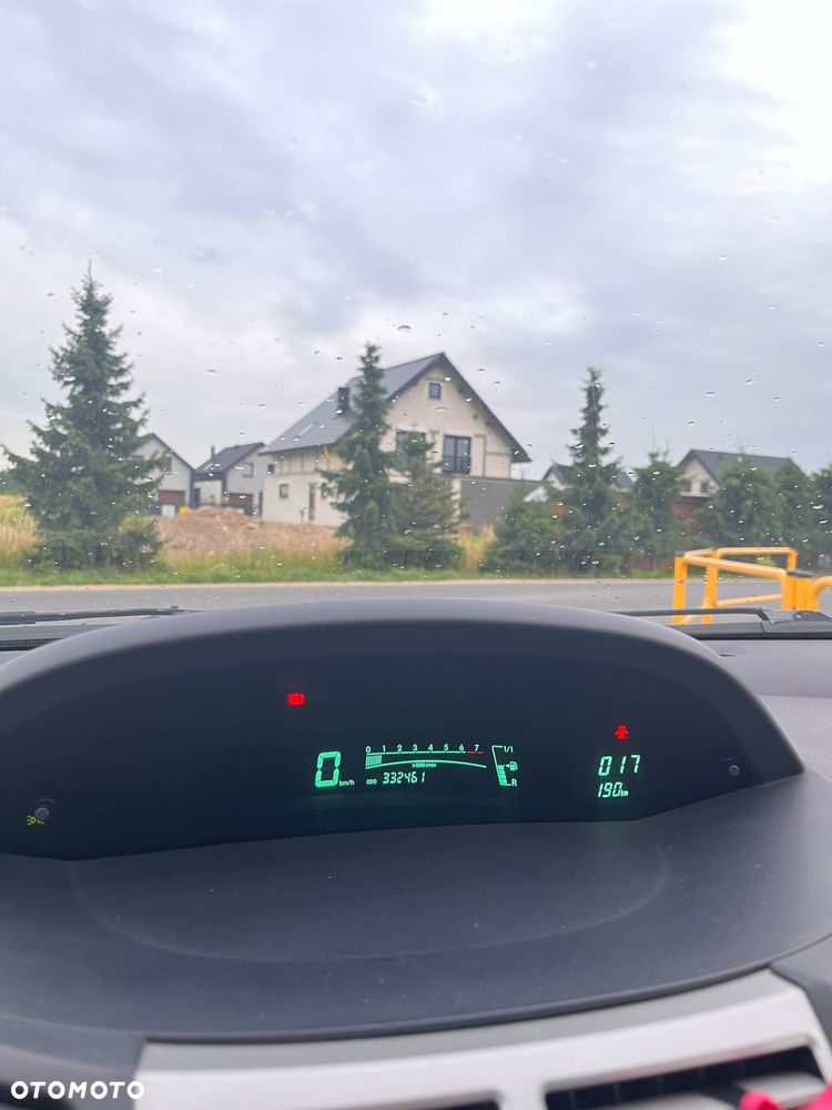 Toyota Yaris 1.0 Luna - 13