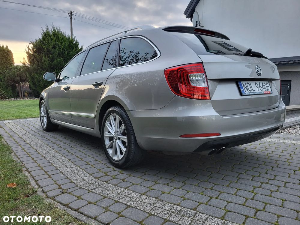 Skoda Superb Combi 2.0 TDI Exclusive - 12