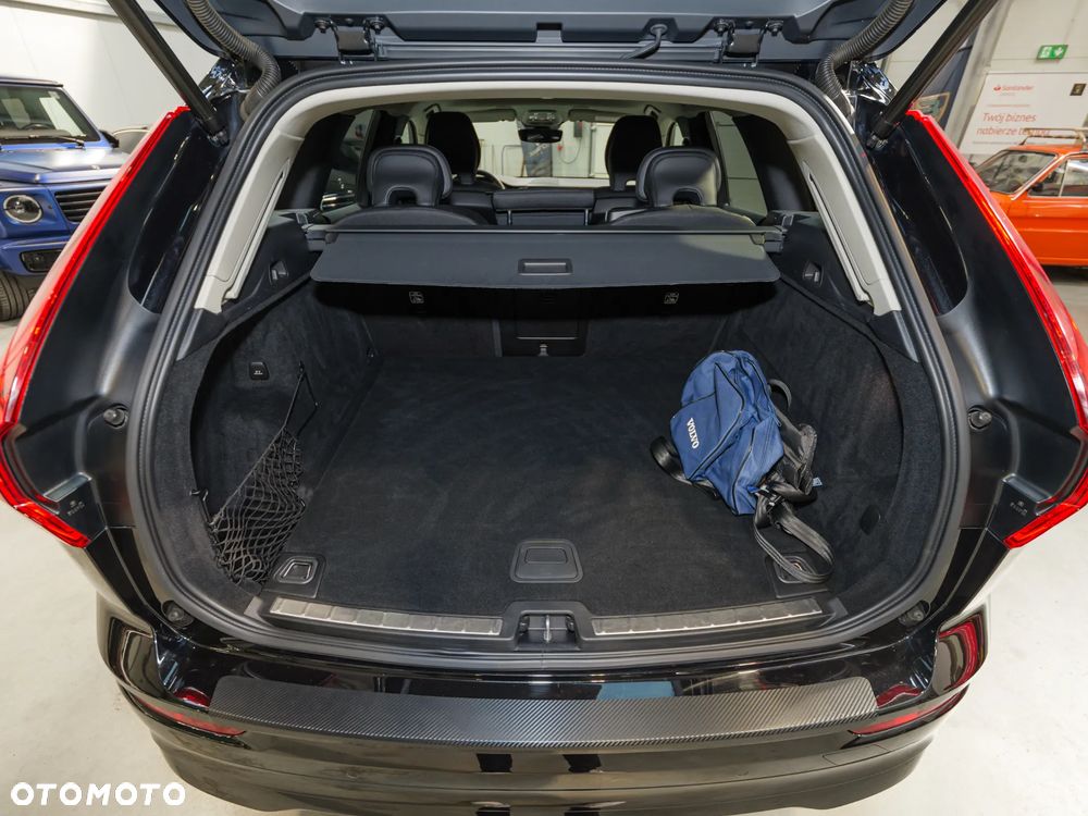 Volvo XC 60 B4 D AWD Core - 38