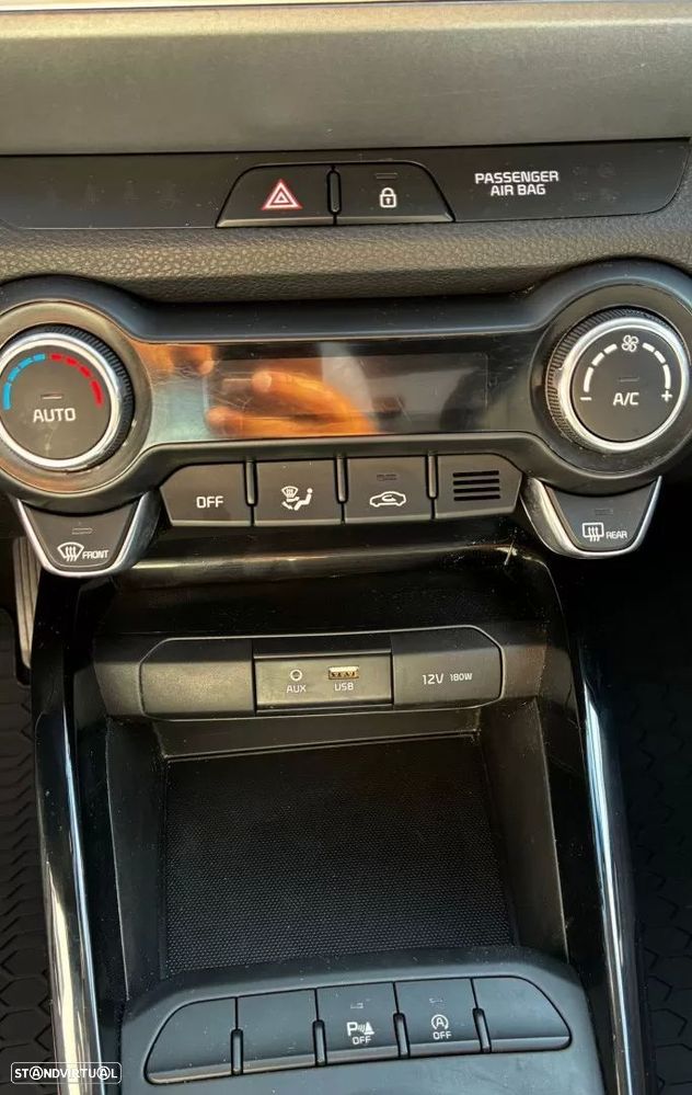 Kia Stonic 1.0 T-GDi Wave - 6