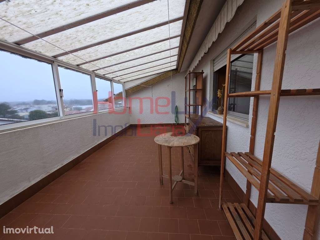 Apartamento T2 em Ovar - Grande imagem: 2/25