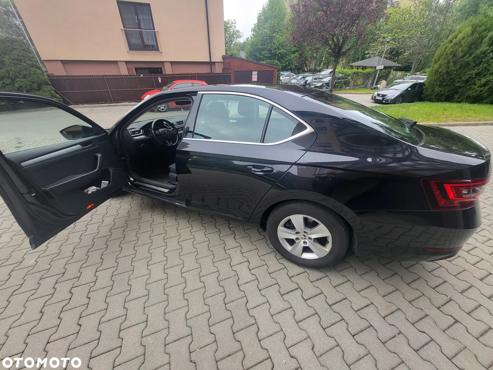 Skoda Superb 2.0 TDI Ambition - 9