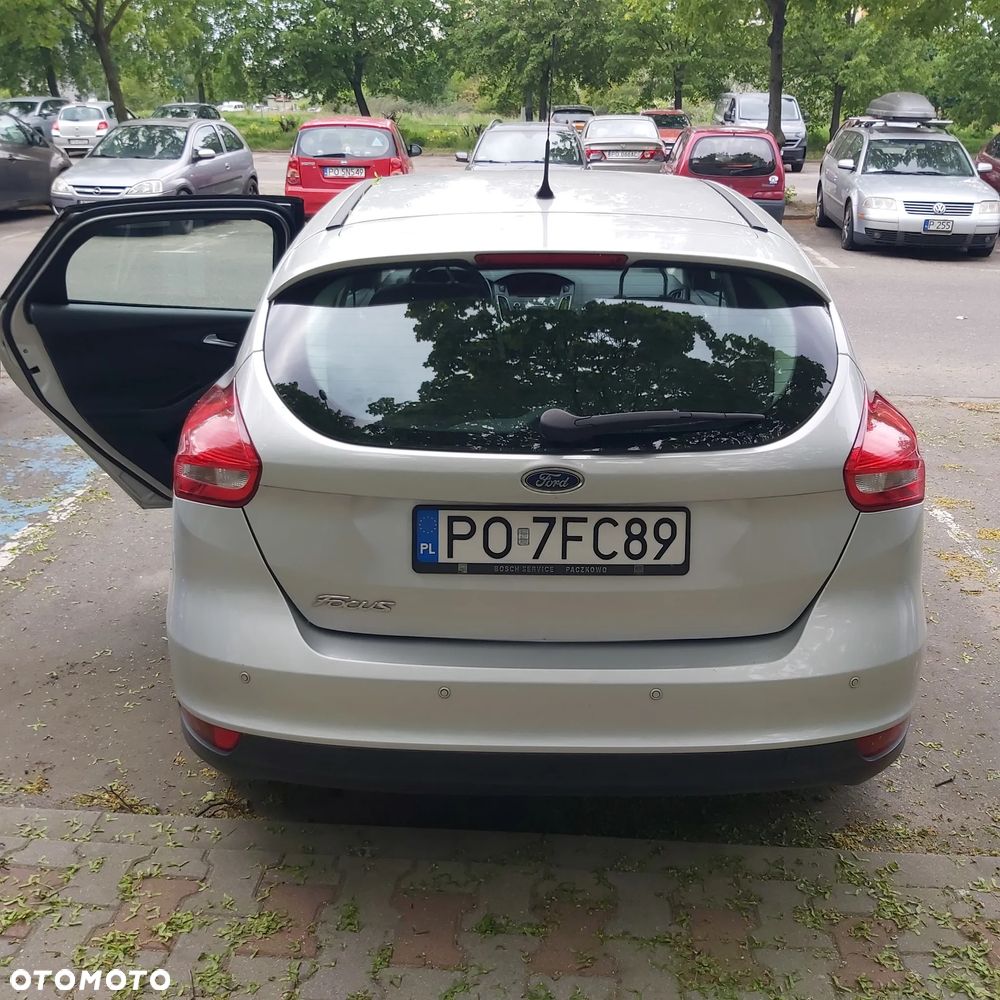 Ford Focus 1.6 Trend - 4