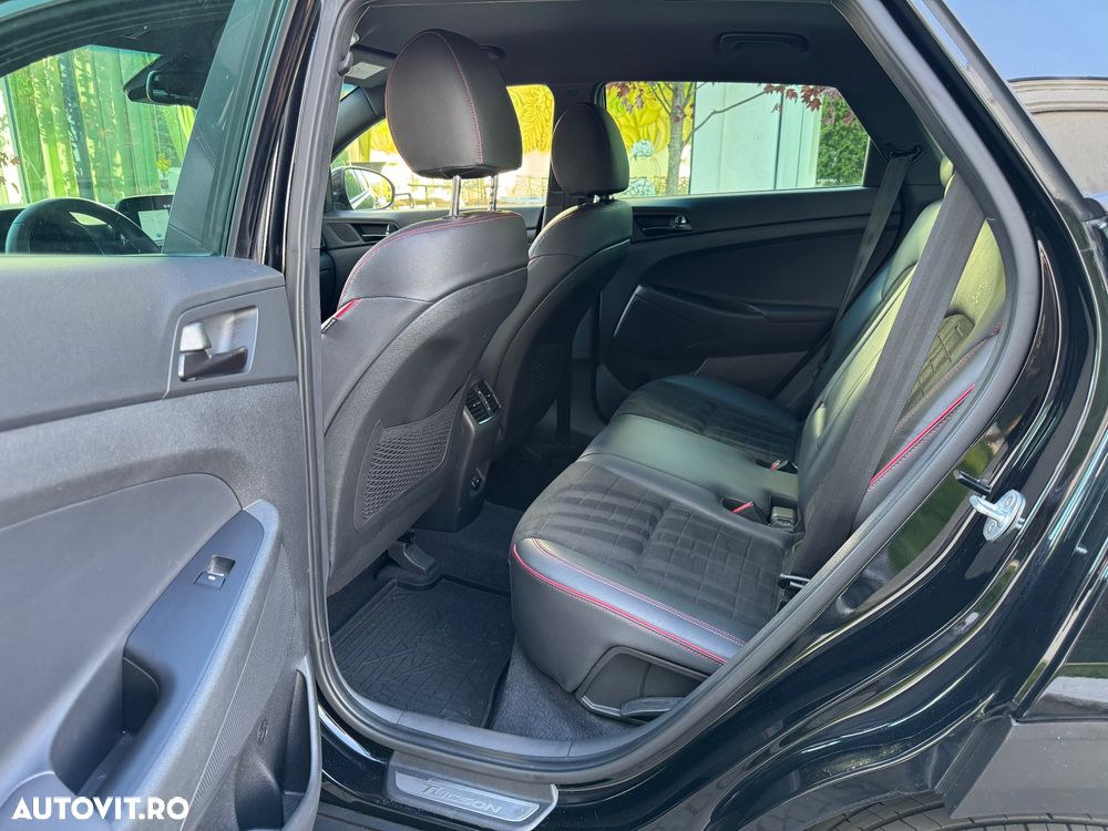 Hyundai Tucson 1.6 CRDi 2WD Select - 12