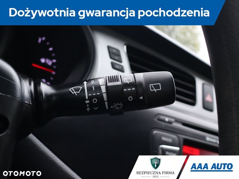 Kia Ceed - 22